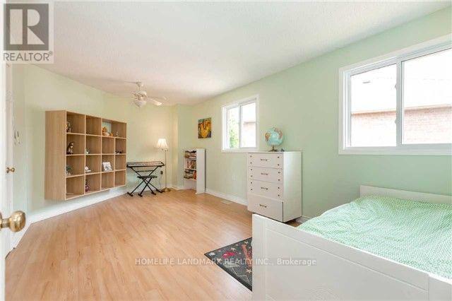 Photo 2 of 242 Raymerville Drive, Markham ON