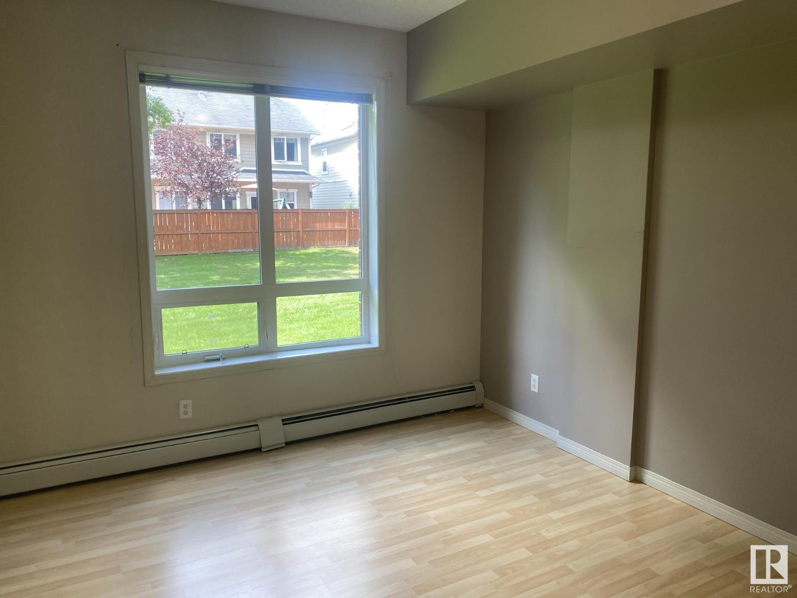 Photo 12 of 127 6315 135 Av Nw, Edmonton AB