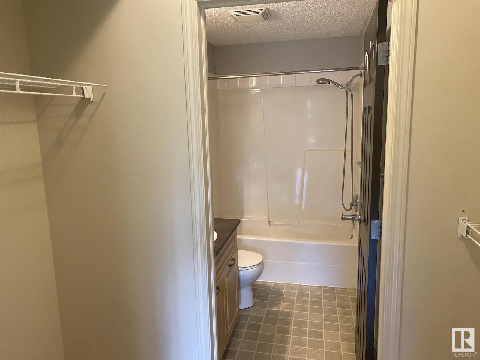 Photo 4 of 127 6315 135 Av Nw, Edmonton AB
