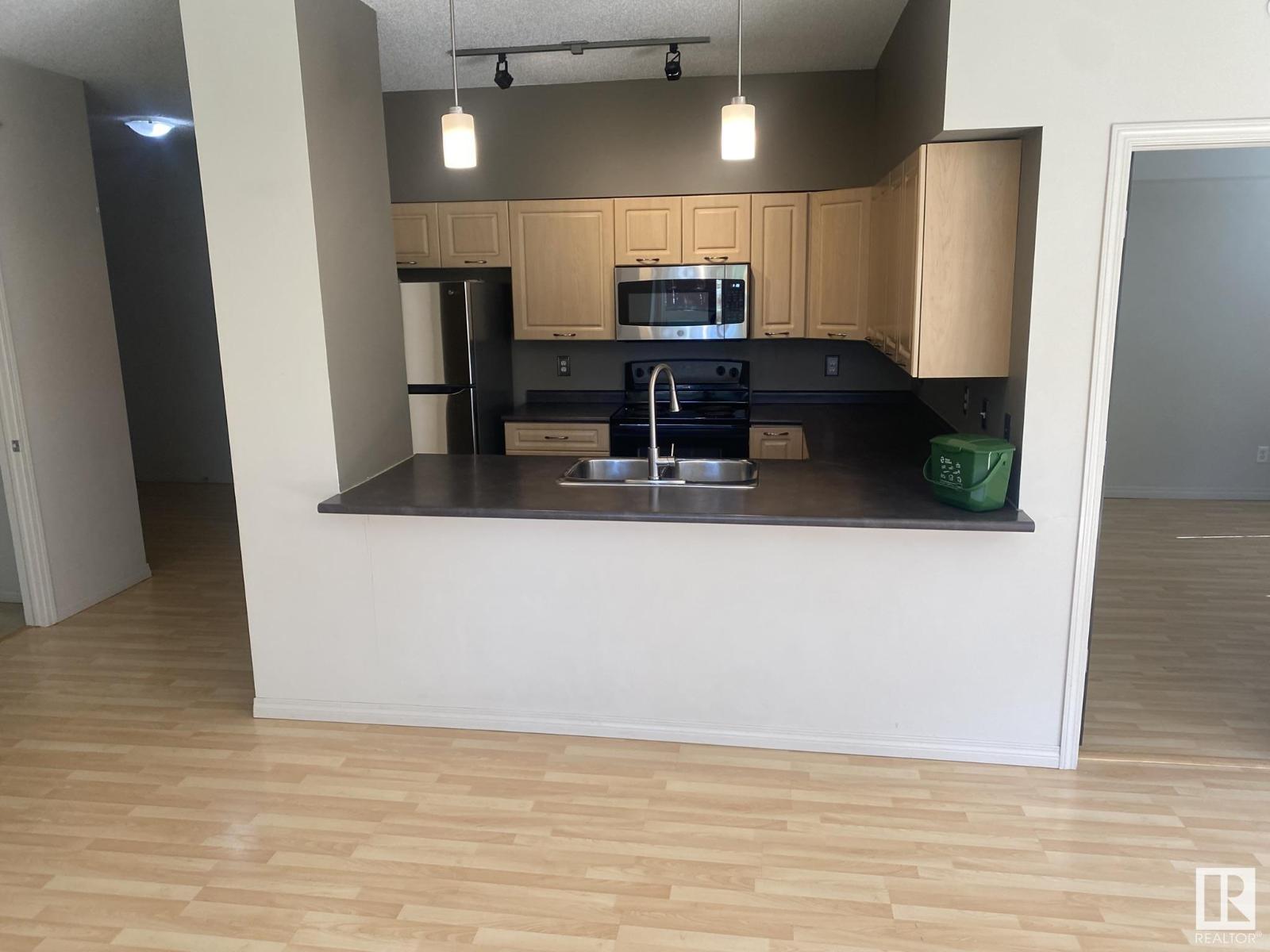 Photo 2 of 127 6315 135 Av Nw, Edmonton AB