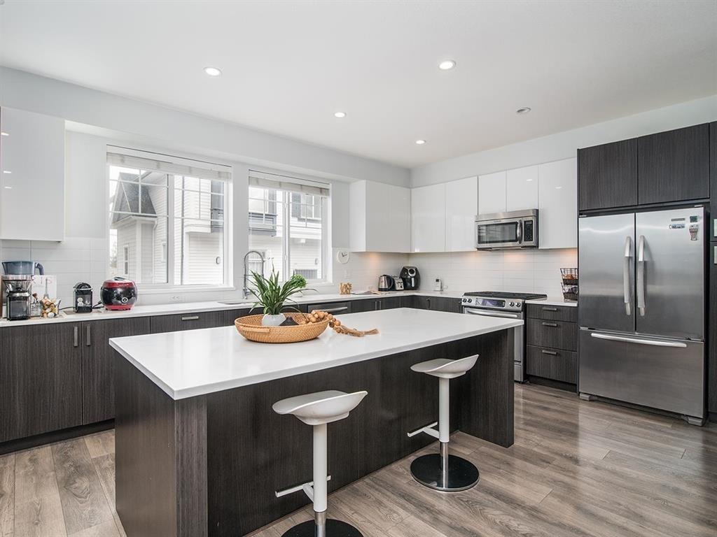 Photo 14 of 24 15128 24 Avenue, Surrey BC