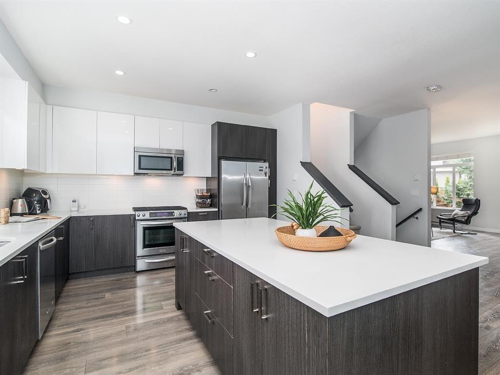 Photo 12 of 24 15128 24 Avenue, Surrey BC