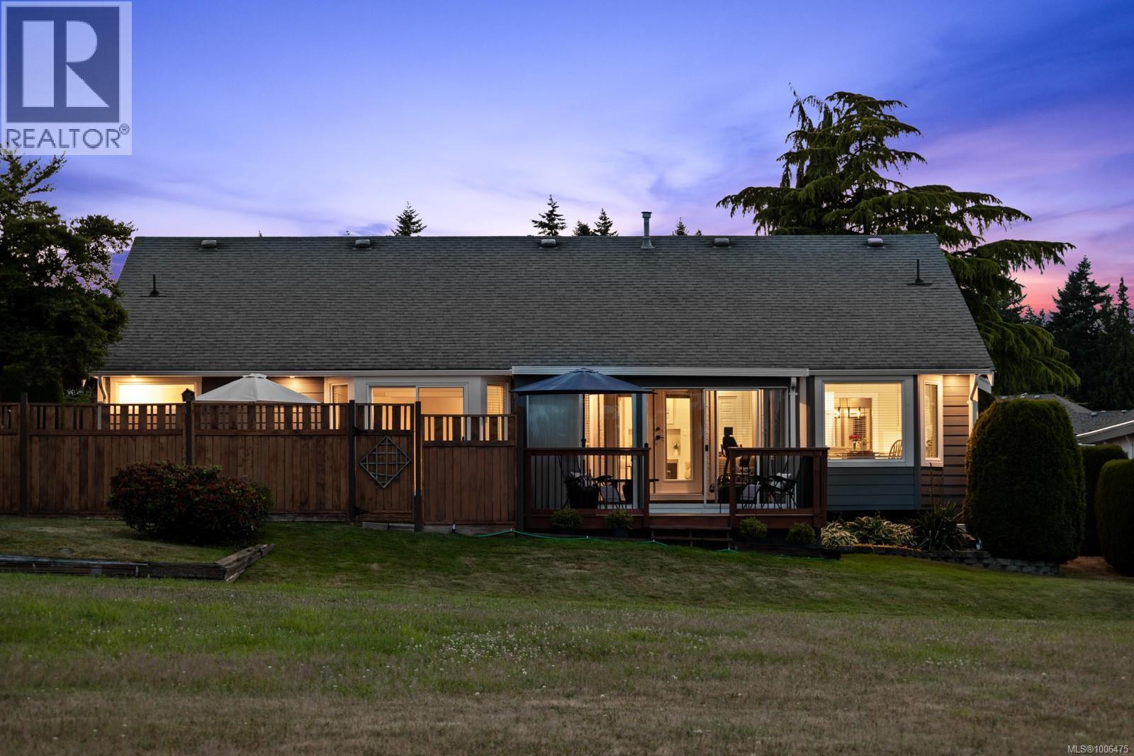 Photo 11 of 955 Royal Dornoch Dr, Qualicum Beach BC
