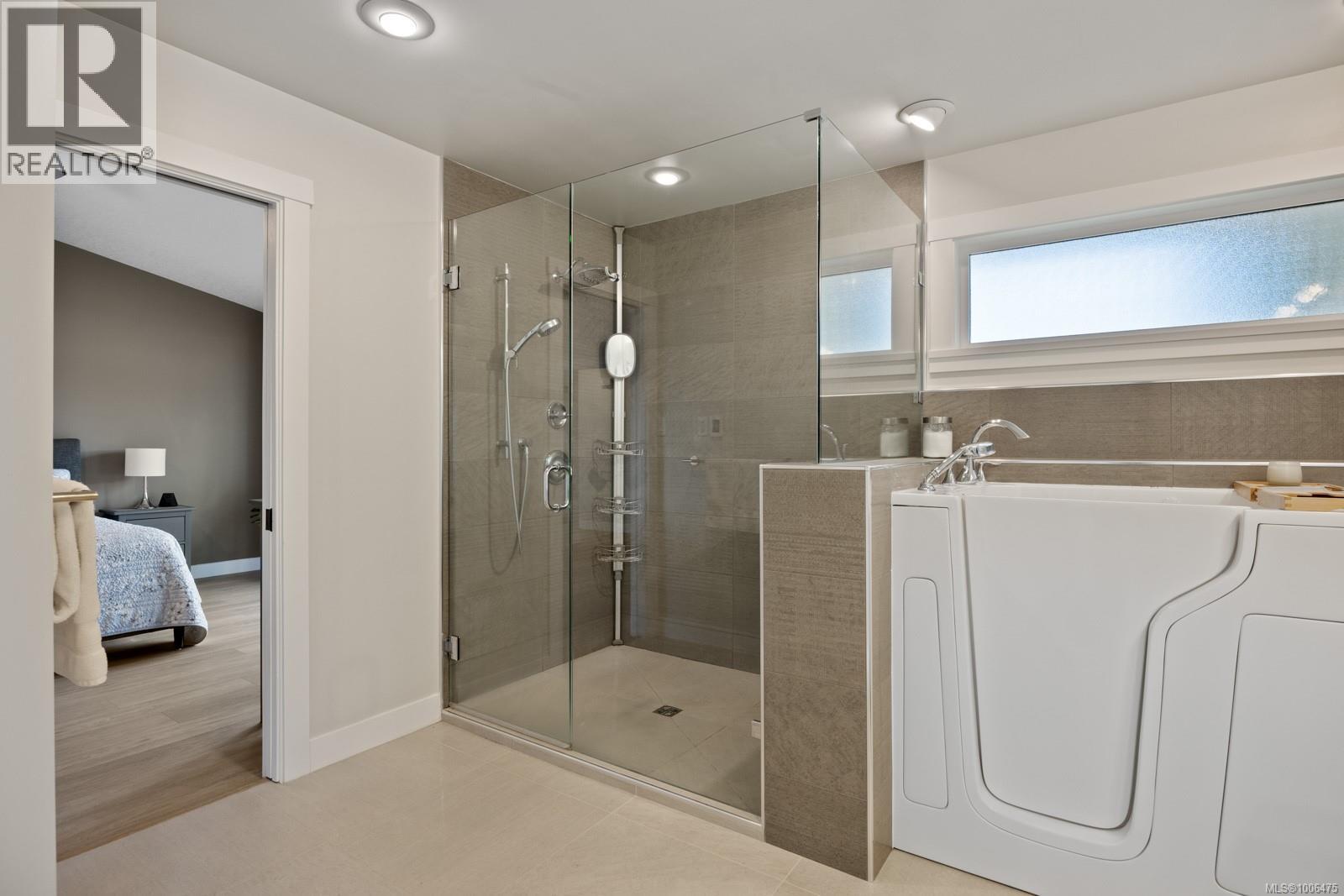 Photo 44 of 955 Royal Dornoch Dr, Qualicum Beach BC