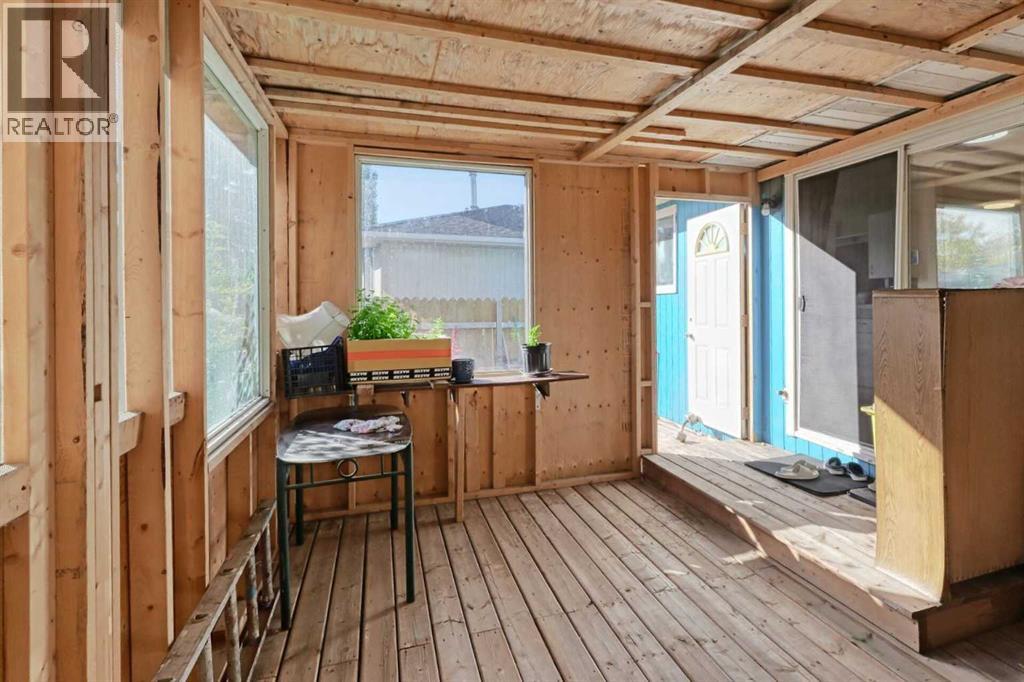 Single Family House Bungalow for Sale in  Falton Way NE Falconridge Calgary 