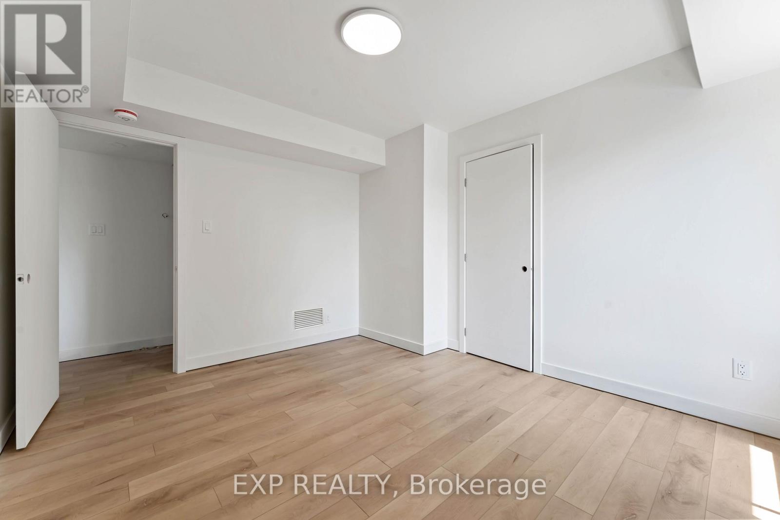 Photo 19 of 844 Connaught Avenue, Ottawa ON