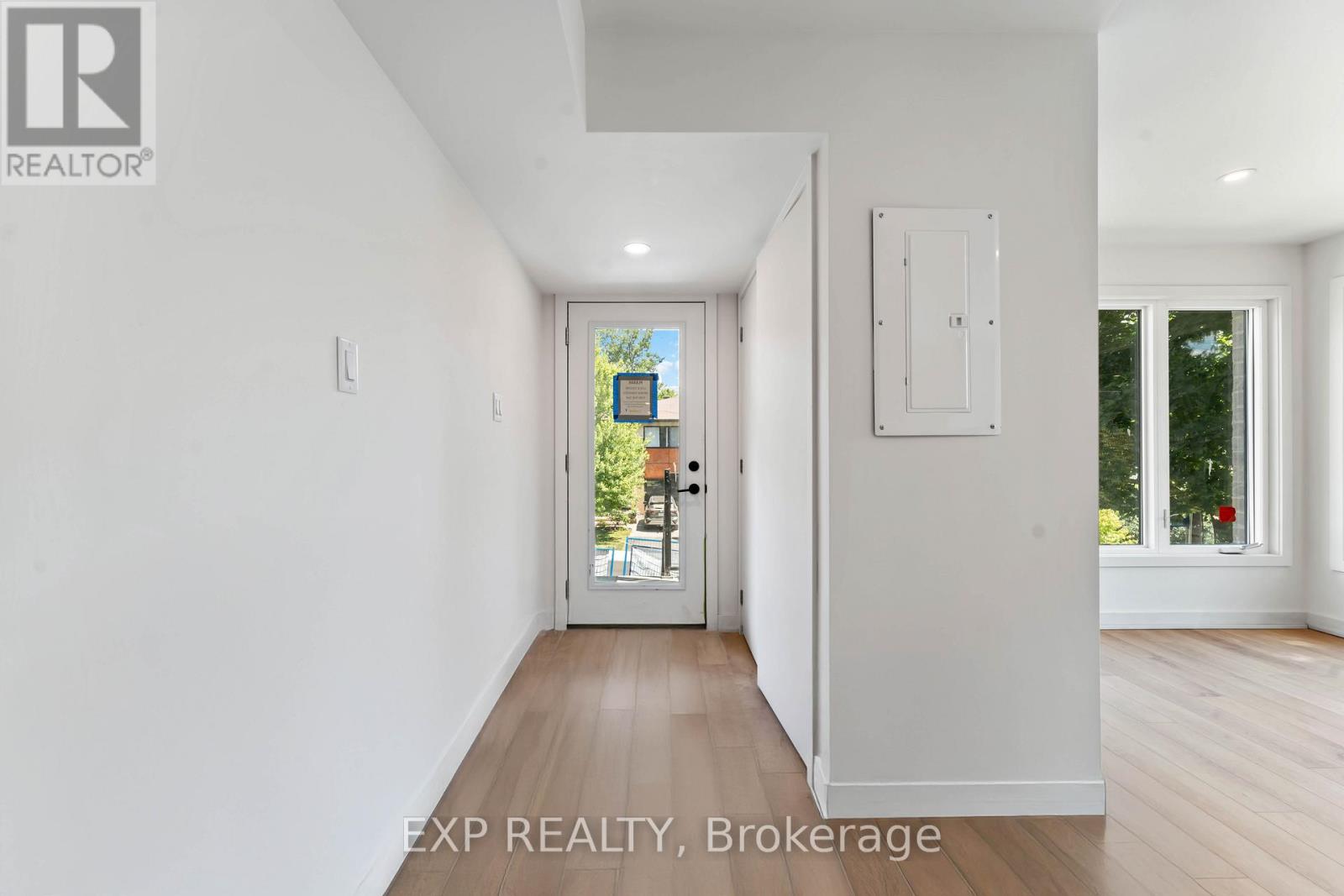 Photo 22 of 844 Connaught Avenue, Ottawa ON