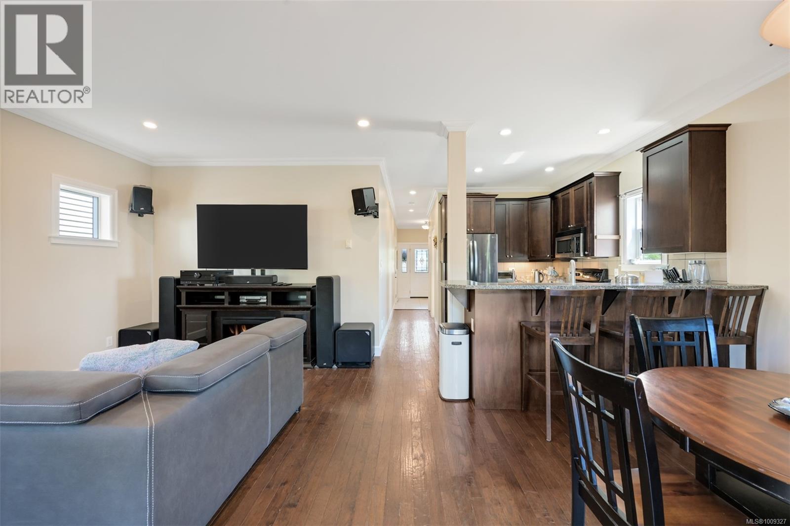  2068 Solent Road North, Sooke