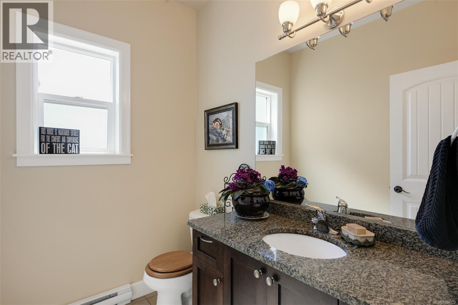  2068 Solent Road North, Sooke