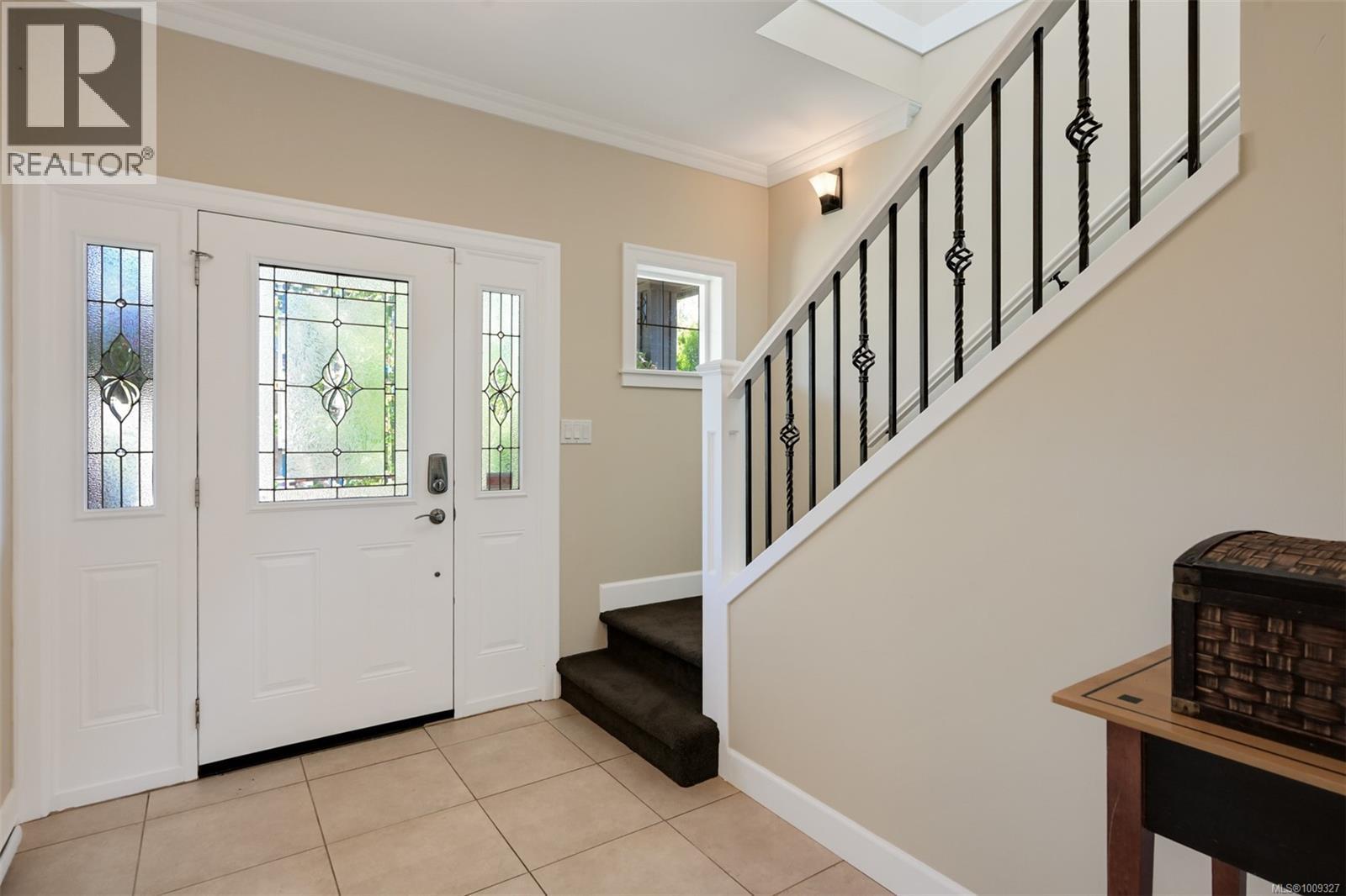  2068 Solent Road North, Sooke