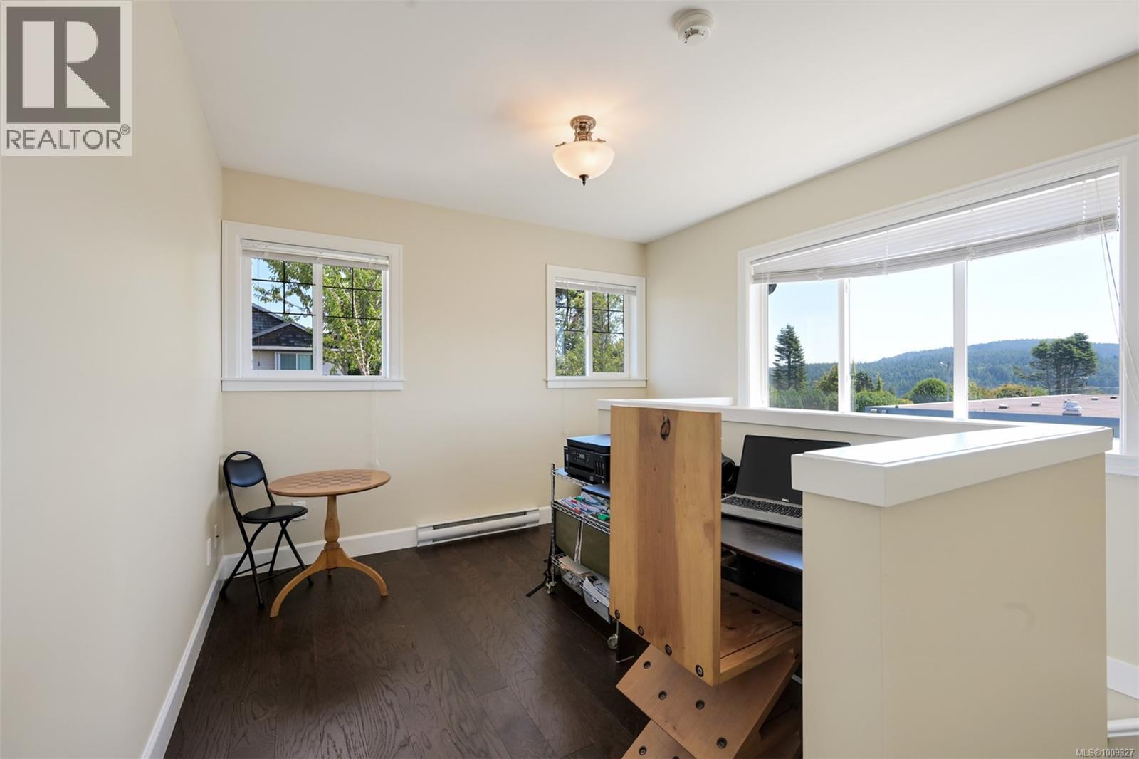  2068 Solent Road North, Sooke
