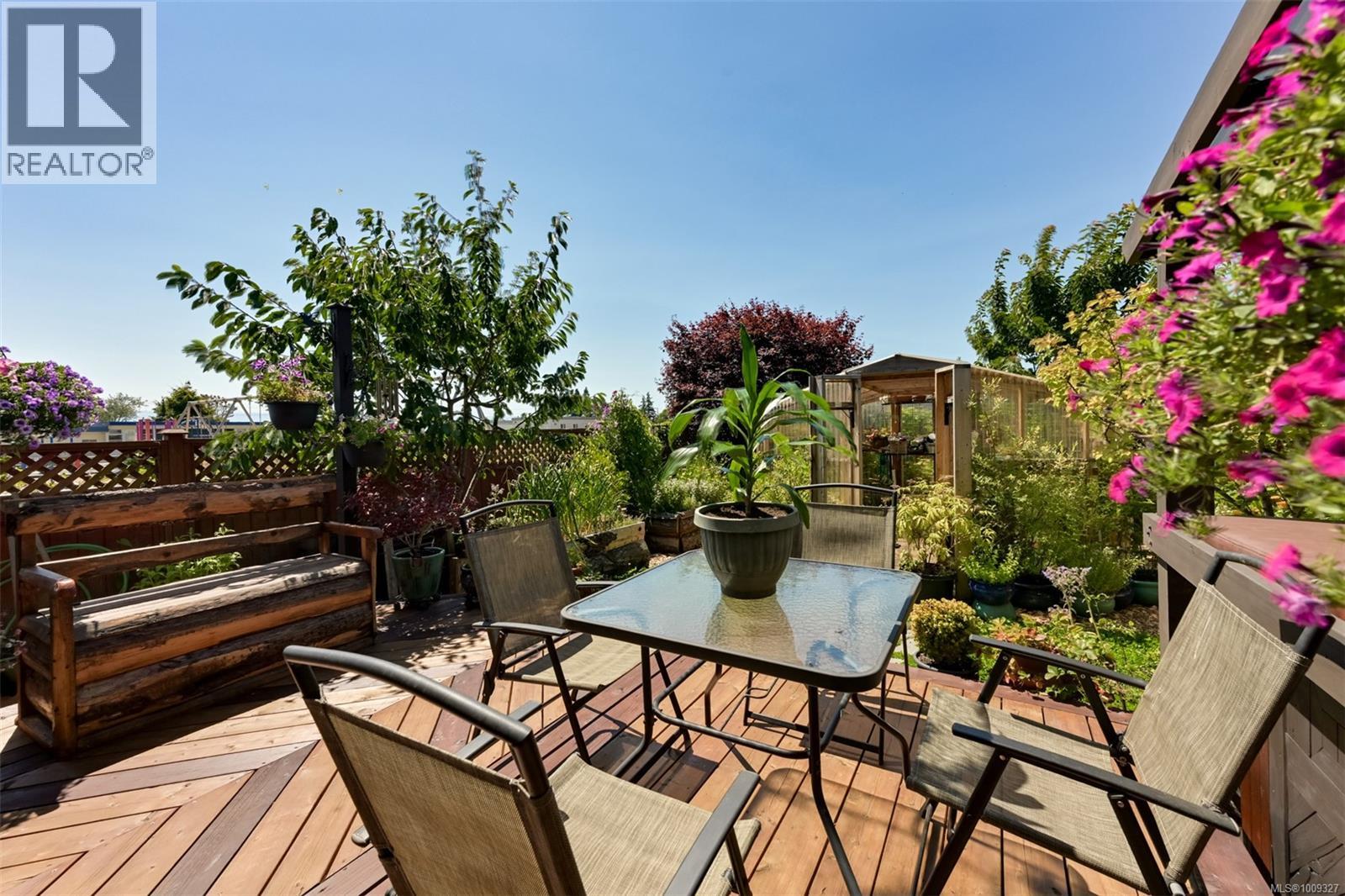  2068 Solent Road North, Sooke