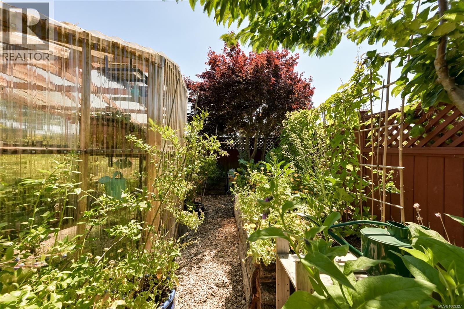  2068 Solent Road North, Sooke