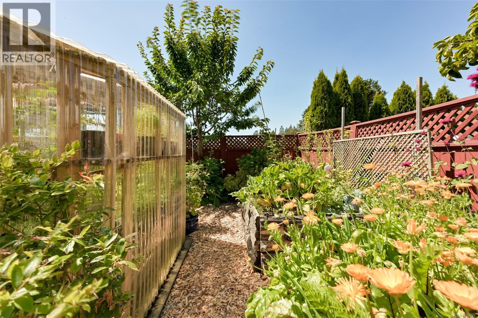  2068 Solent Road North, Sooke
