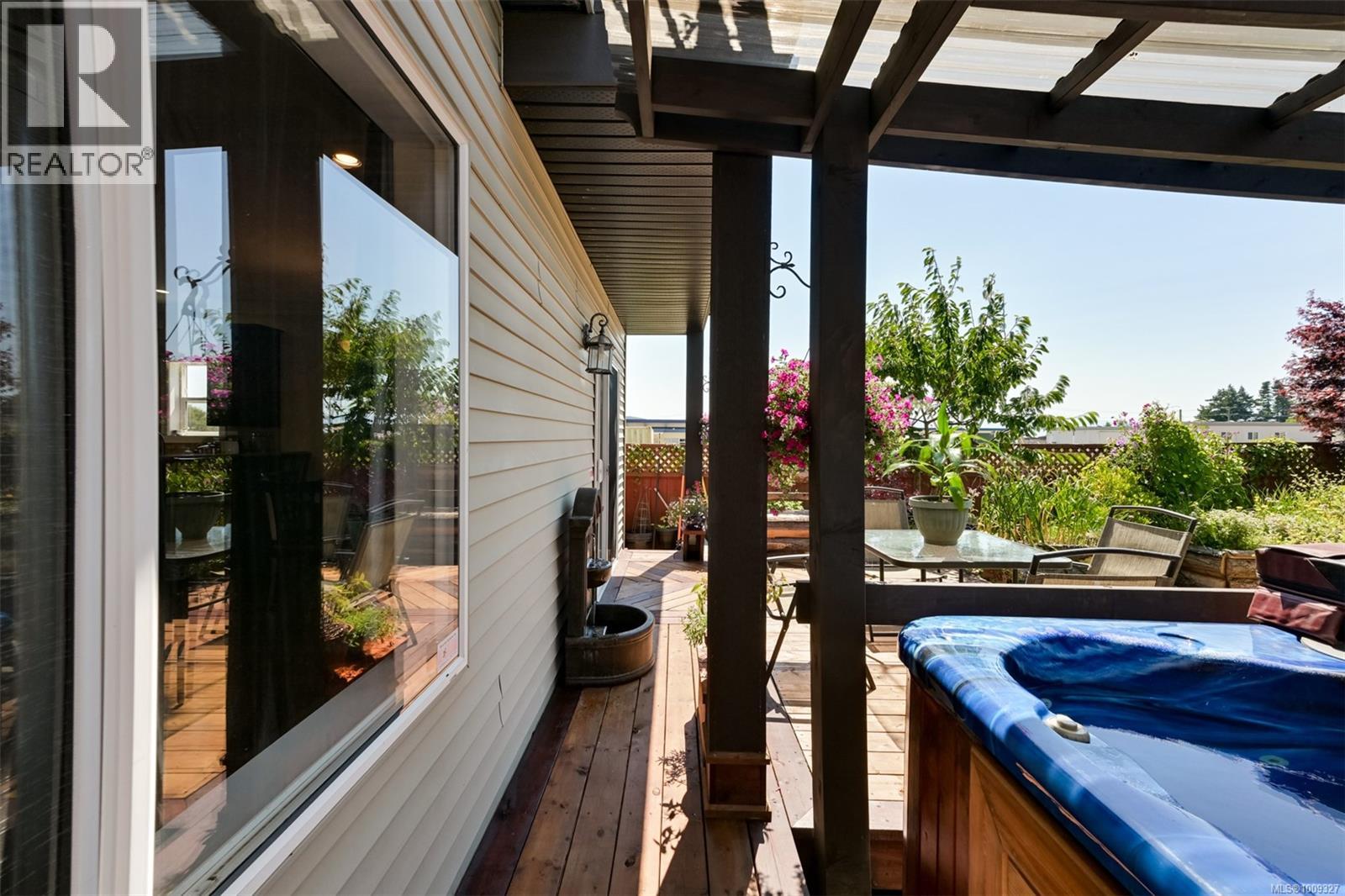  2068 Solent Road North, Sooke