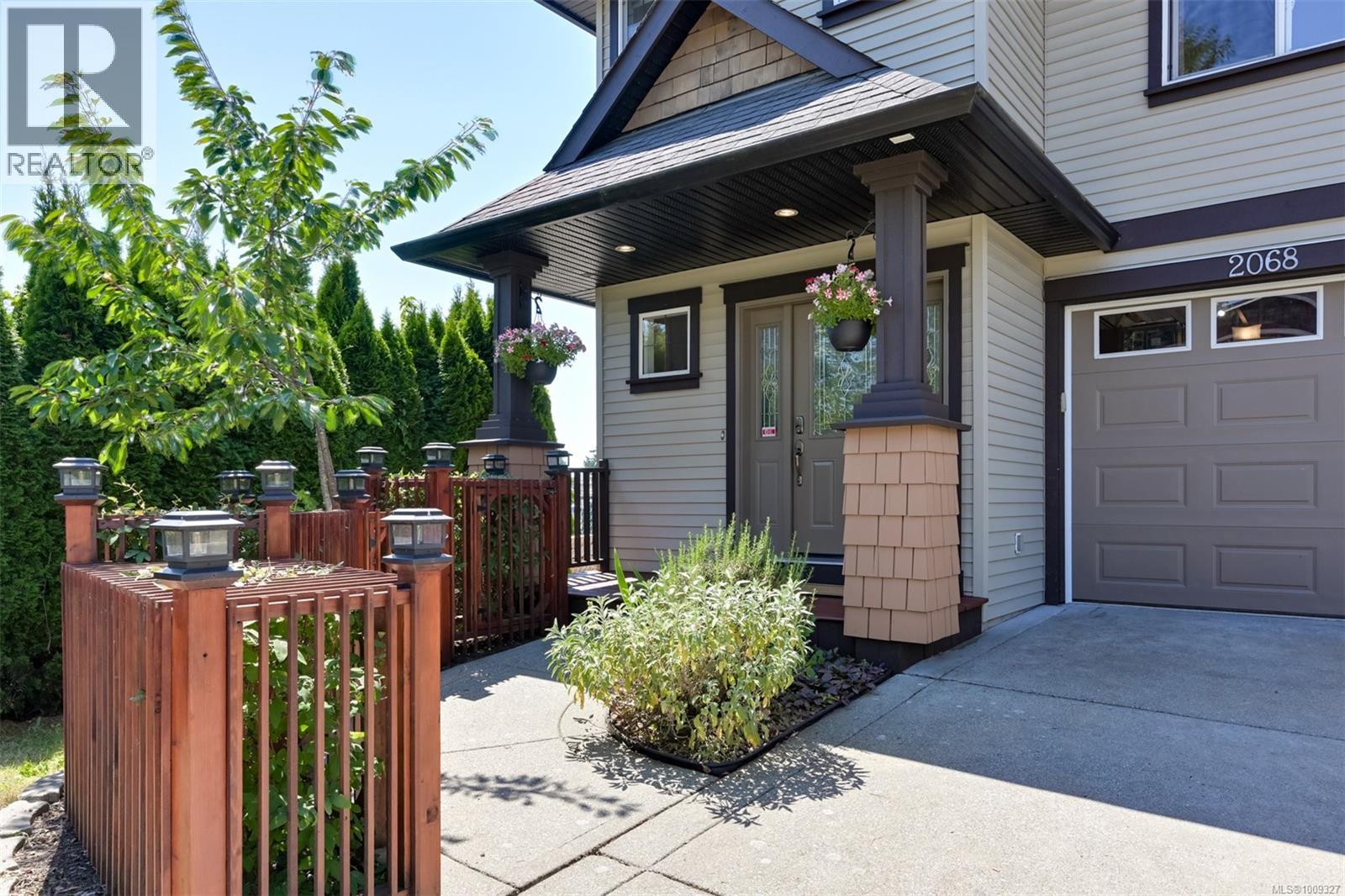  2068 Solent Road North, Sooke