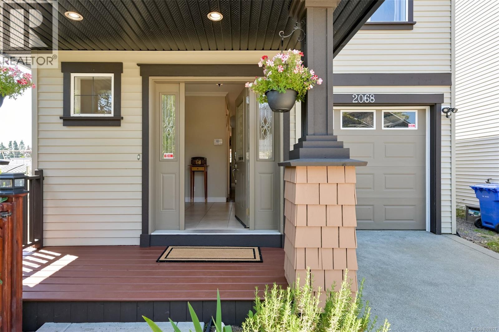  2068 Solent Road North, Sooke