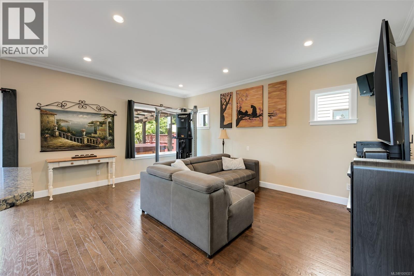  2068 Solent Road North, Sooke