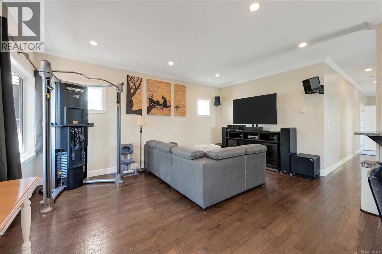  2068 Solent Road North, Sooke