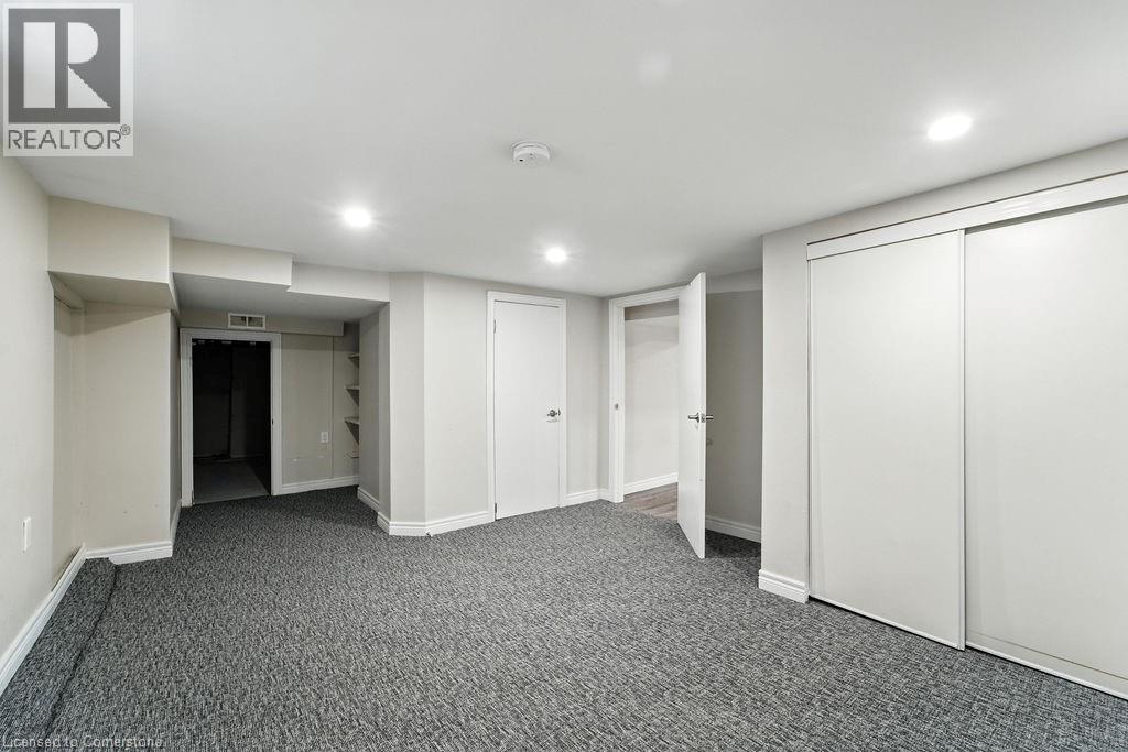 Photo 15 of 20 Hetherington Street Unit 2, St Catharines ON