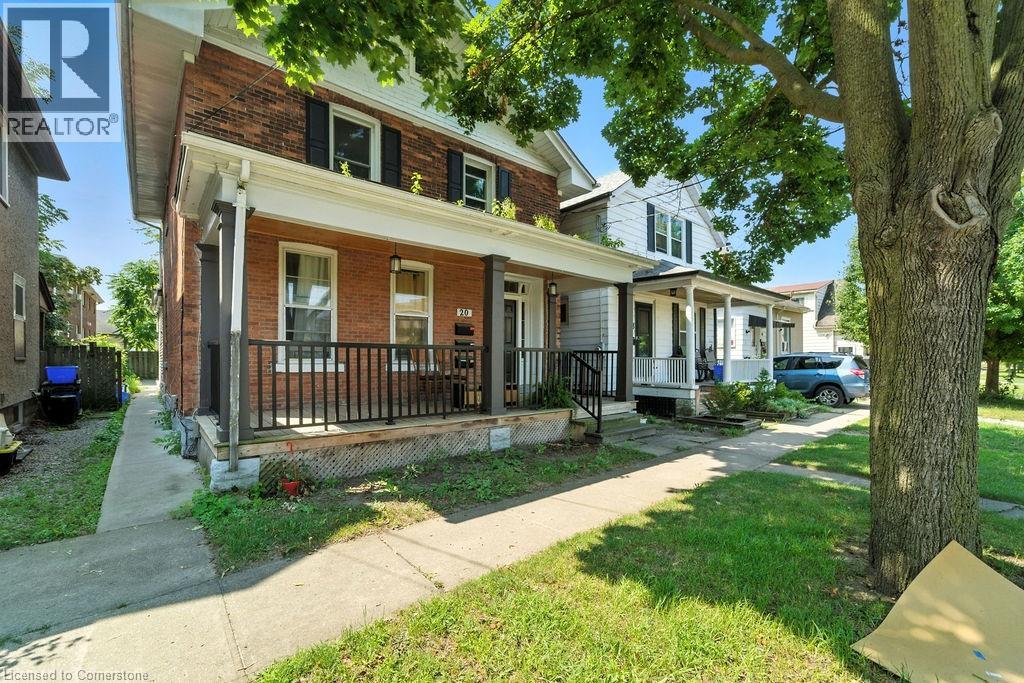 Photo 5 of 20 Hetherington Street Unit 2, St Catharines ON