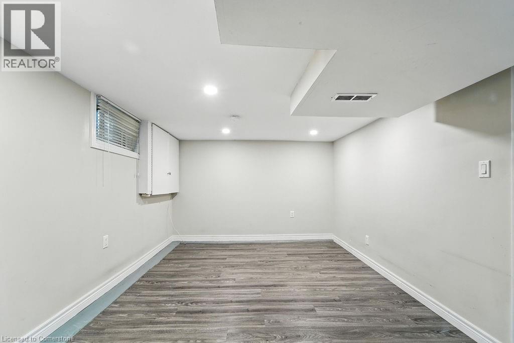 Photo 13 of 20 Hetherington Street Unit 2, St Catharines ON