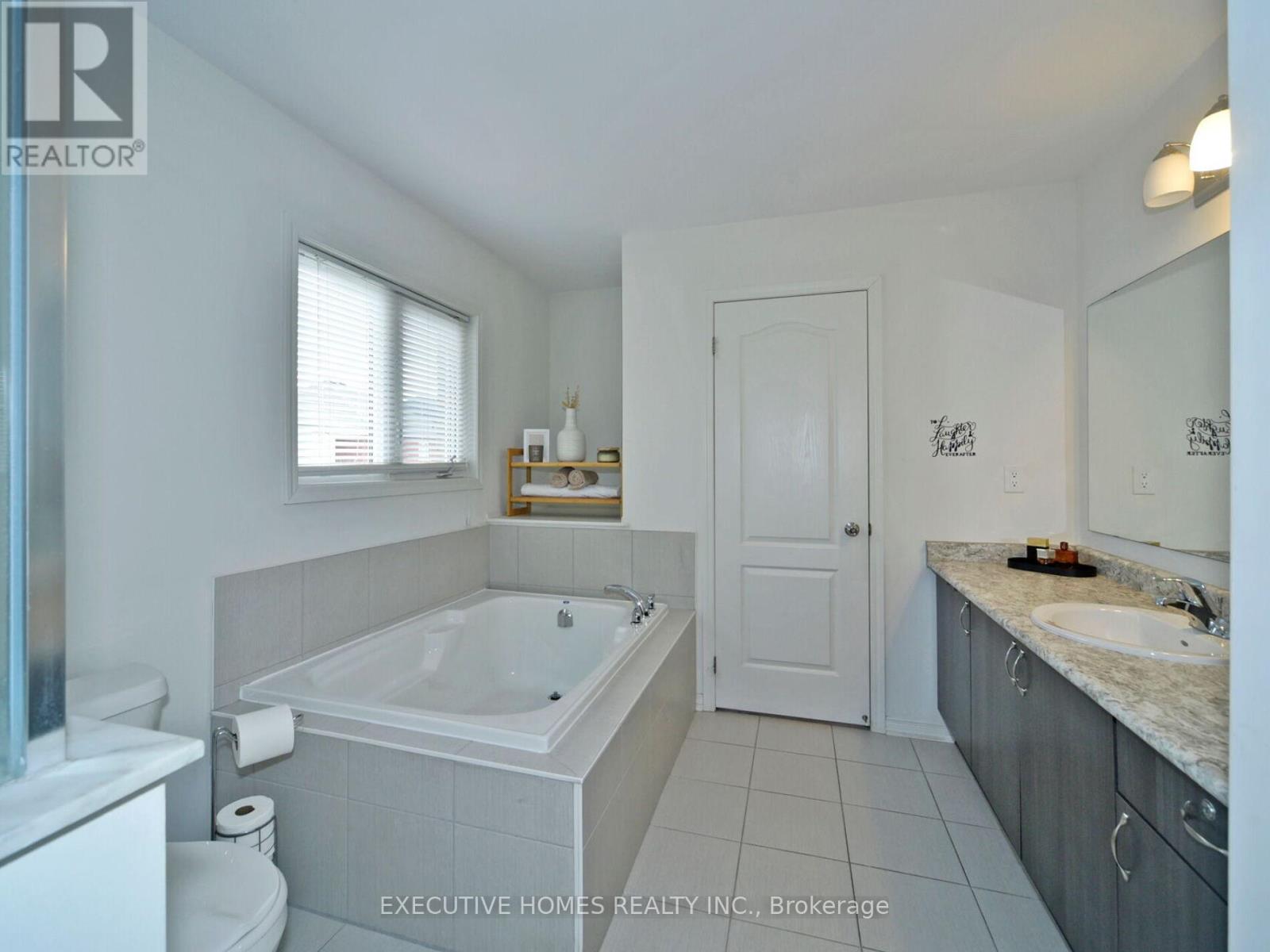 Photo 43 of 1781 William Lott Drive, Oshawa ON