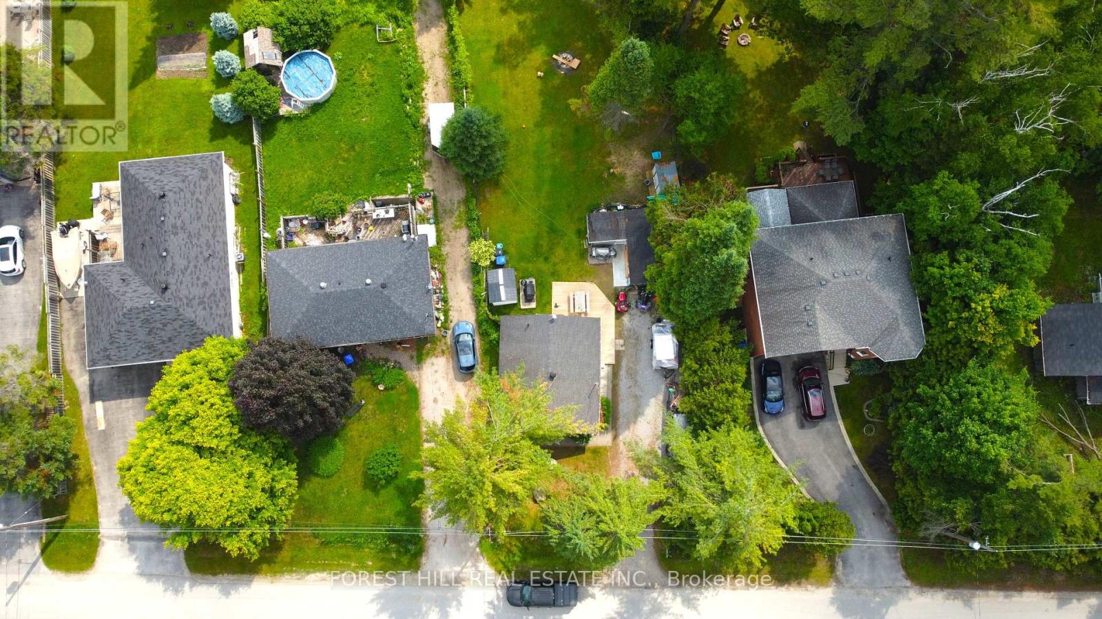 Photo 16 of 3195 Cowan Avenue, Innisfil ON
