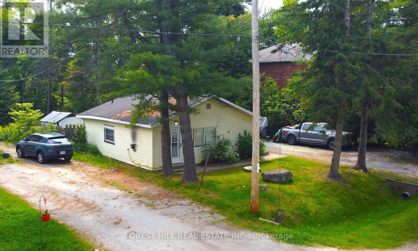Photo 1 of 3195 Cowan Avenue, Innisfil ON