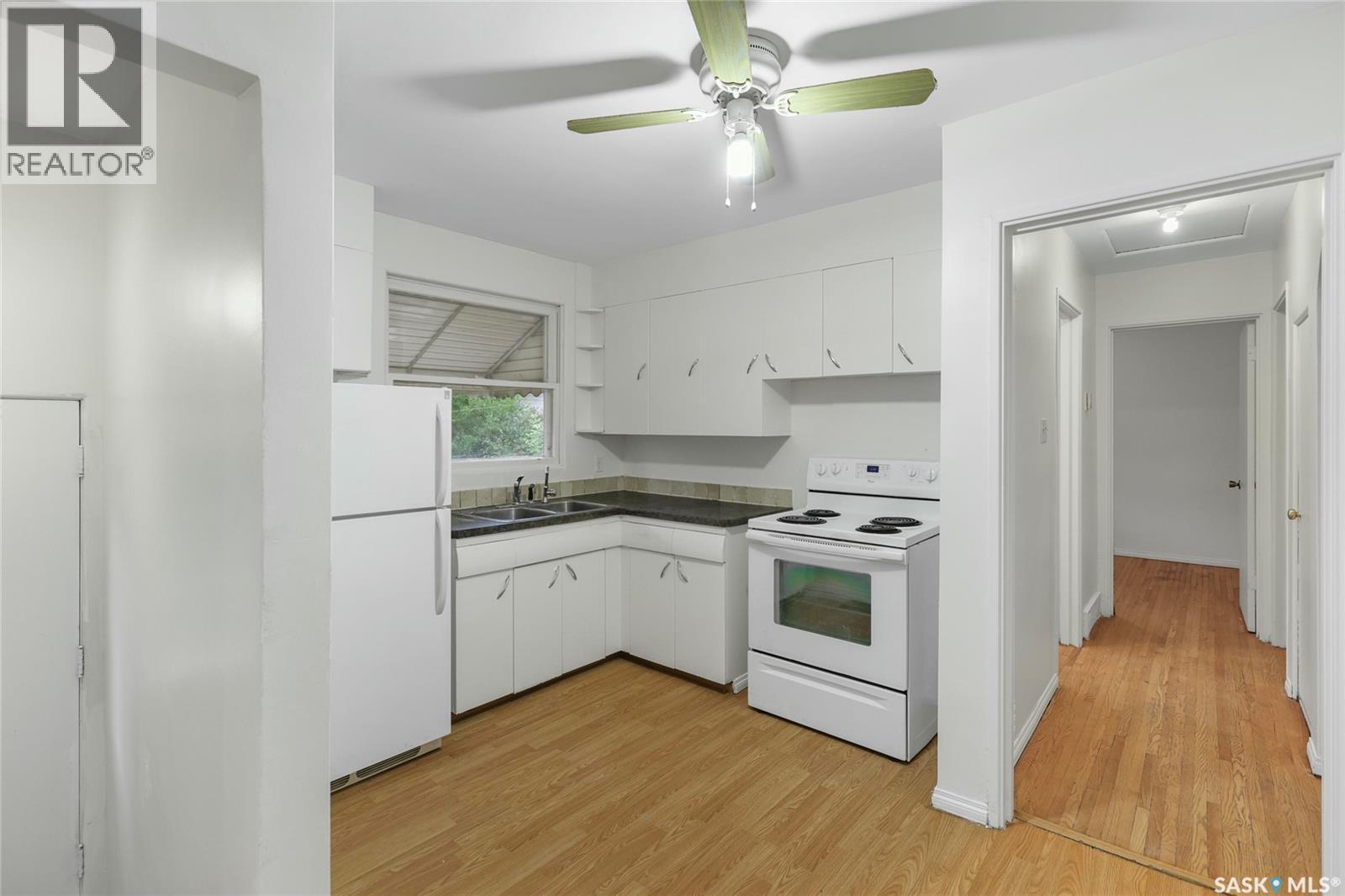 Single Family House Bungalow for Sale in  HORACE STREET Regina 