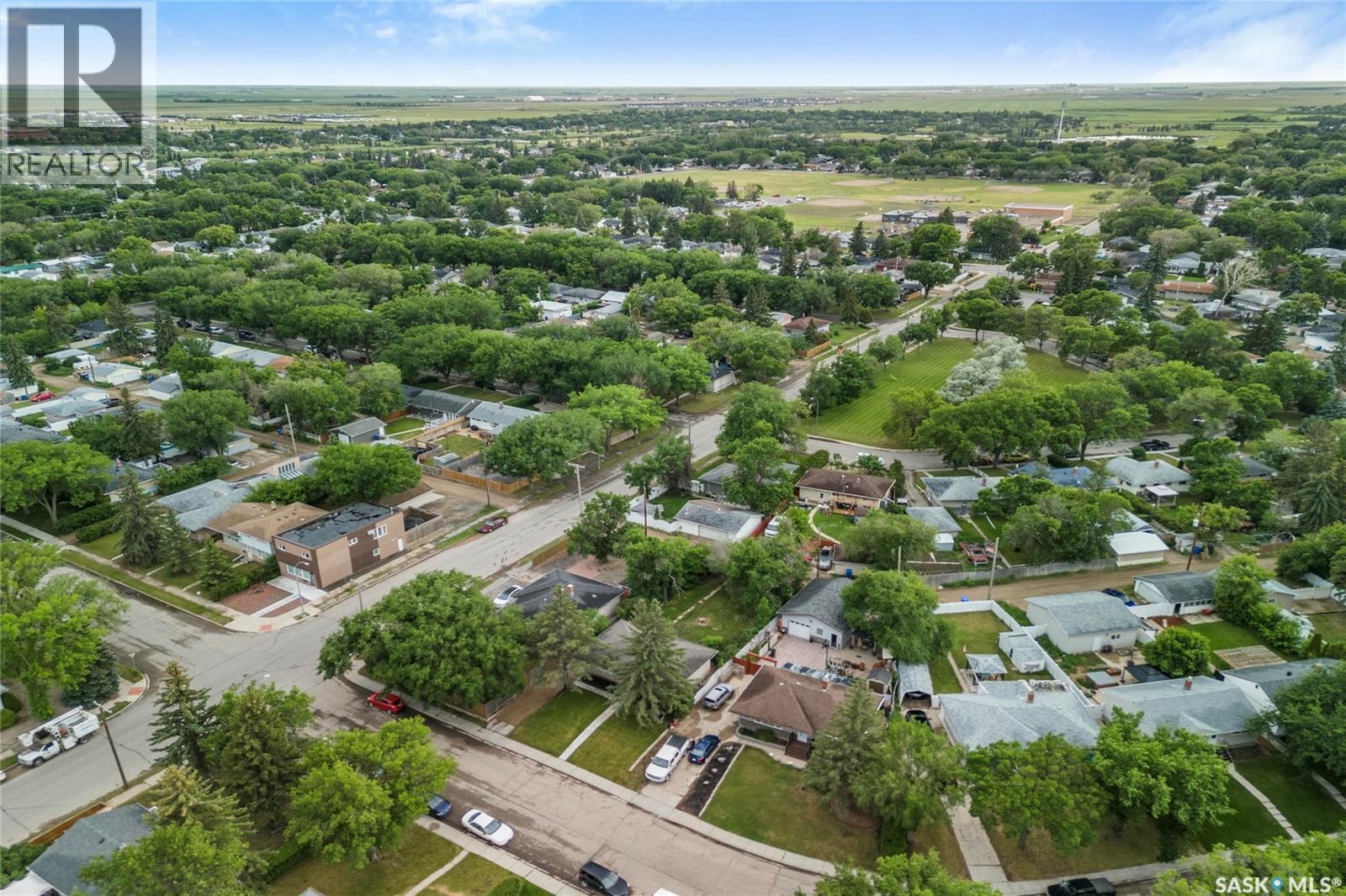 Single Family House Bungalow for Sale in  HORACE STREET Regina 
