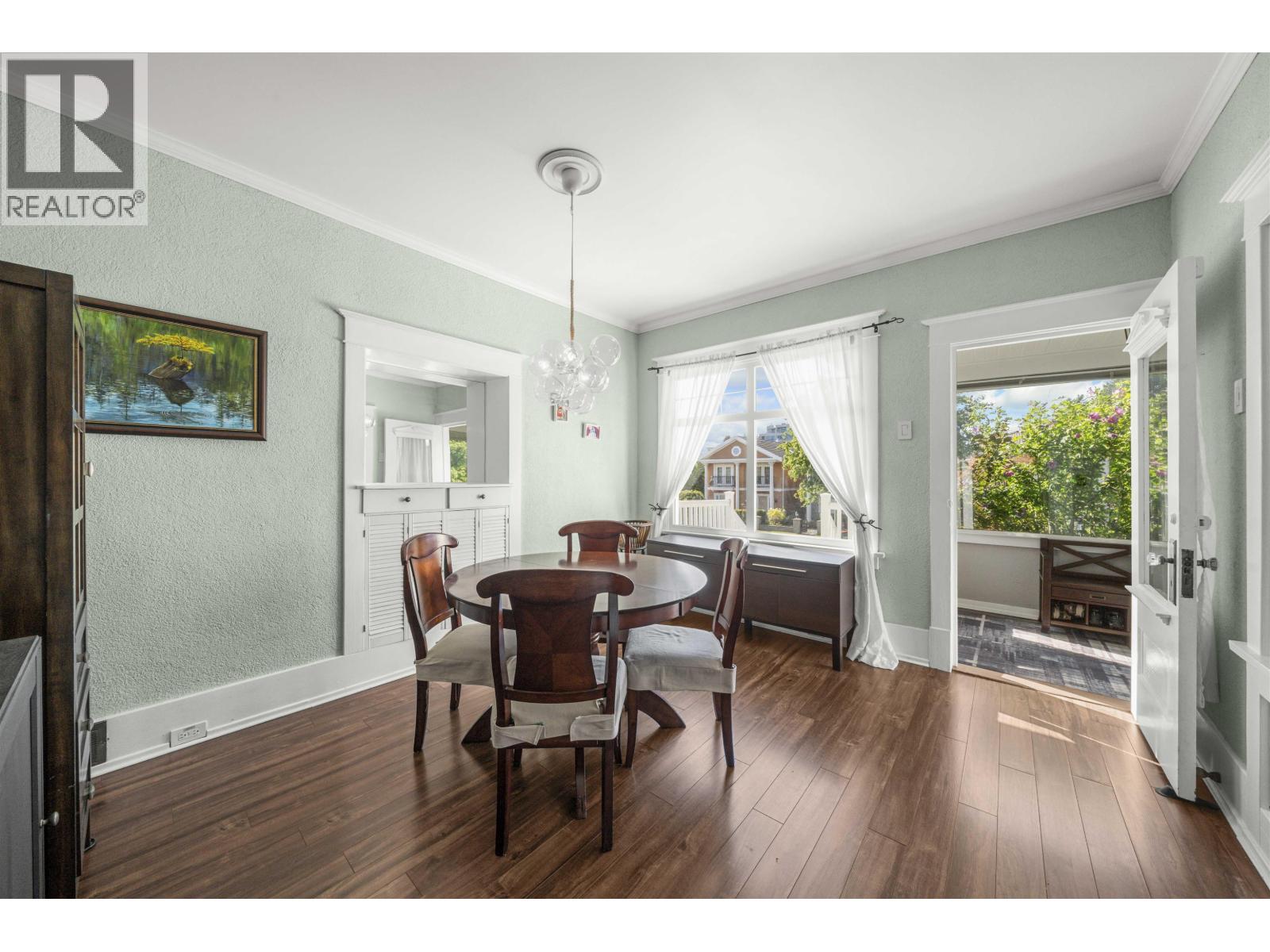 Photo 31 of 4139 Pandora Street, Burnaby BC
