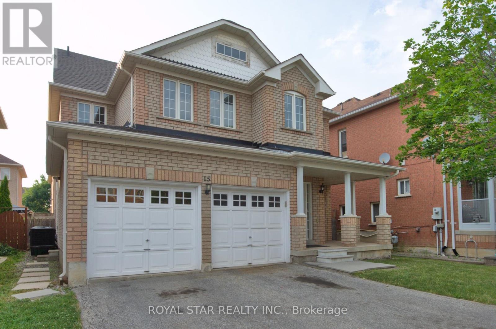 Photo 4 of Upper 15 Masters Green Crescent, Brampton ON