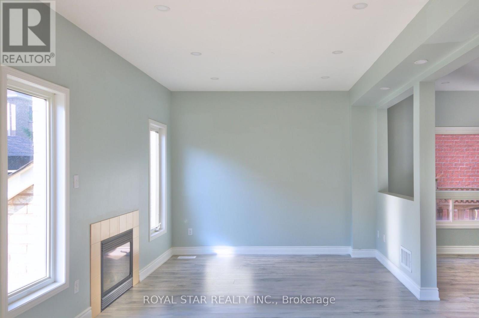 Photo 20 of Upper 15 Masters Green Crescent, Brampton ON