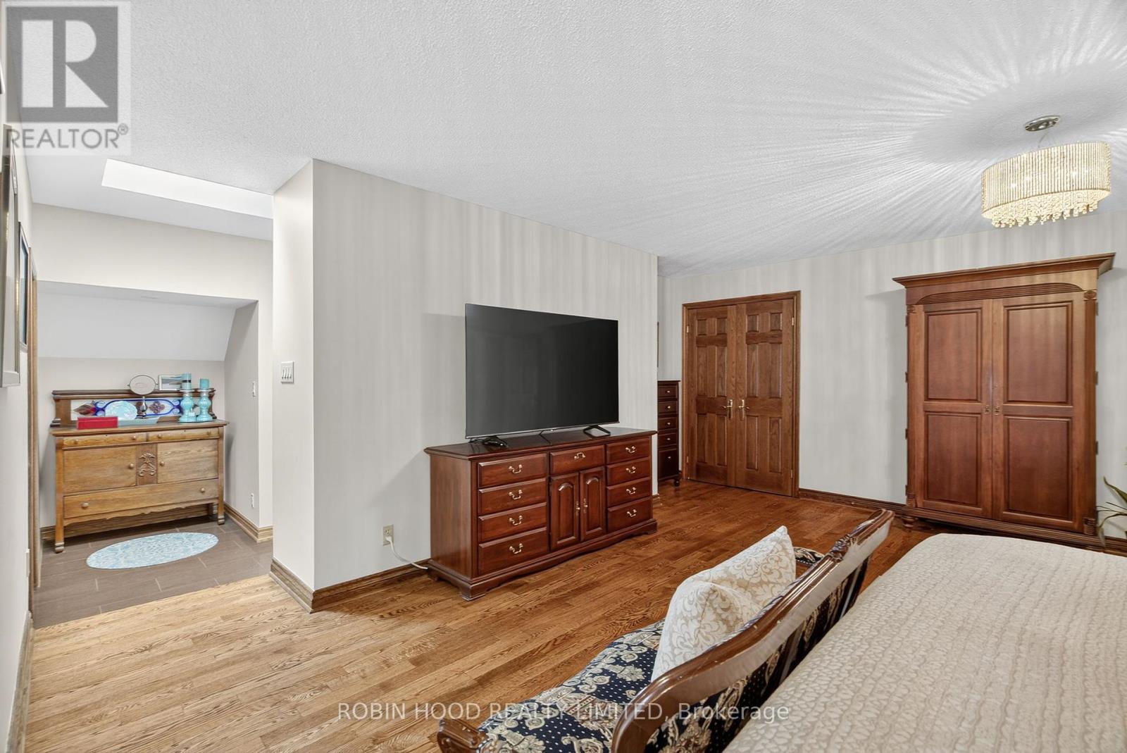 2460 HAMMOND ROAD - 18