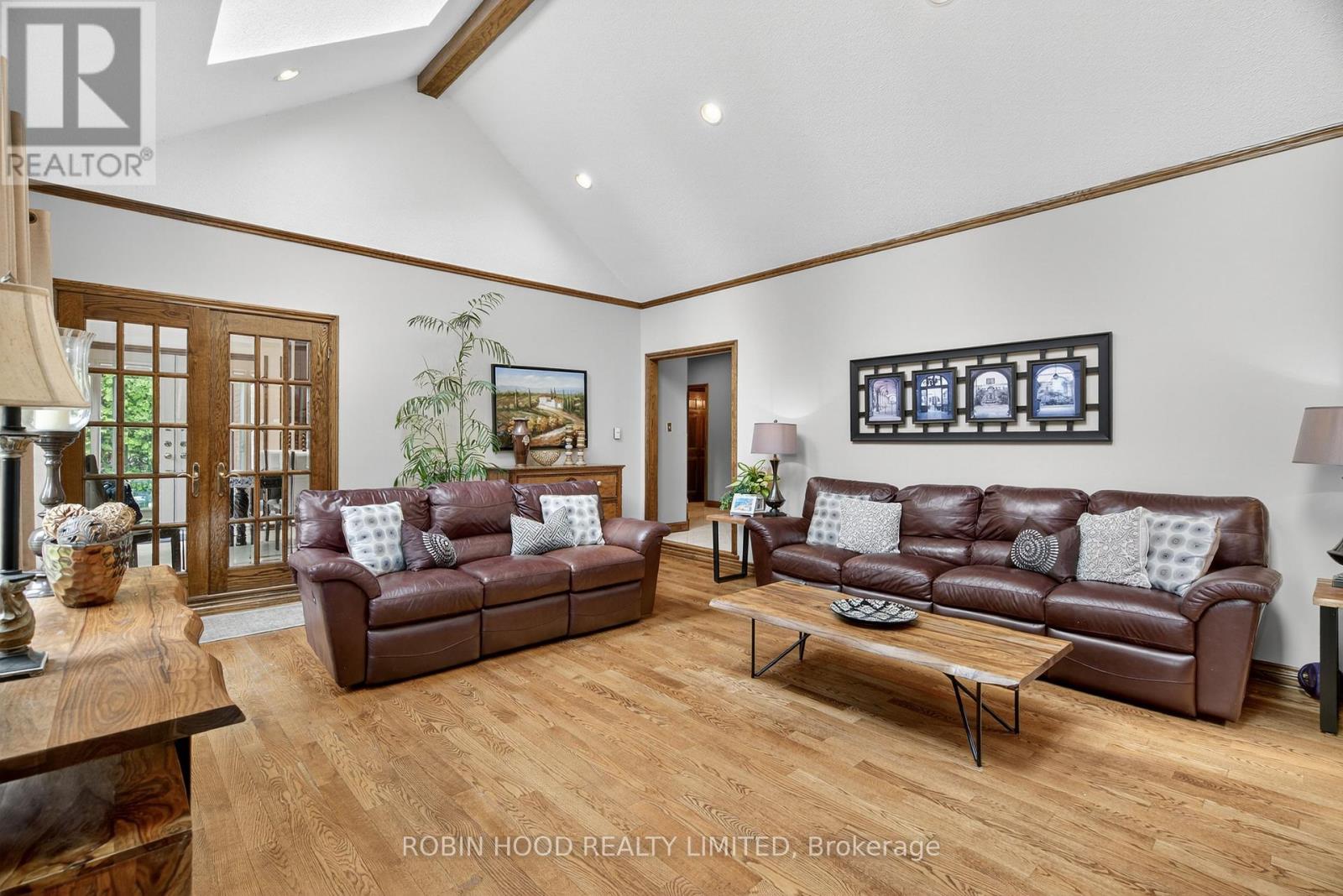 2460 HAMMOND ROAD - 9