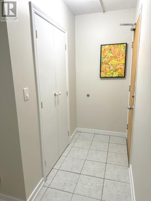 Photo 2 of 110 101 Coe Hill Drive, Toronto ON