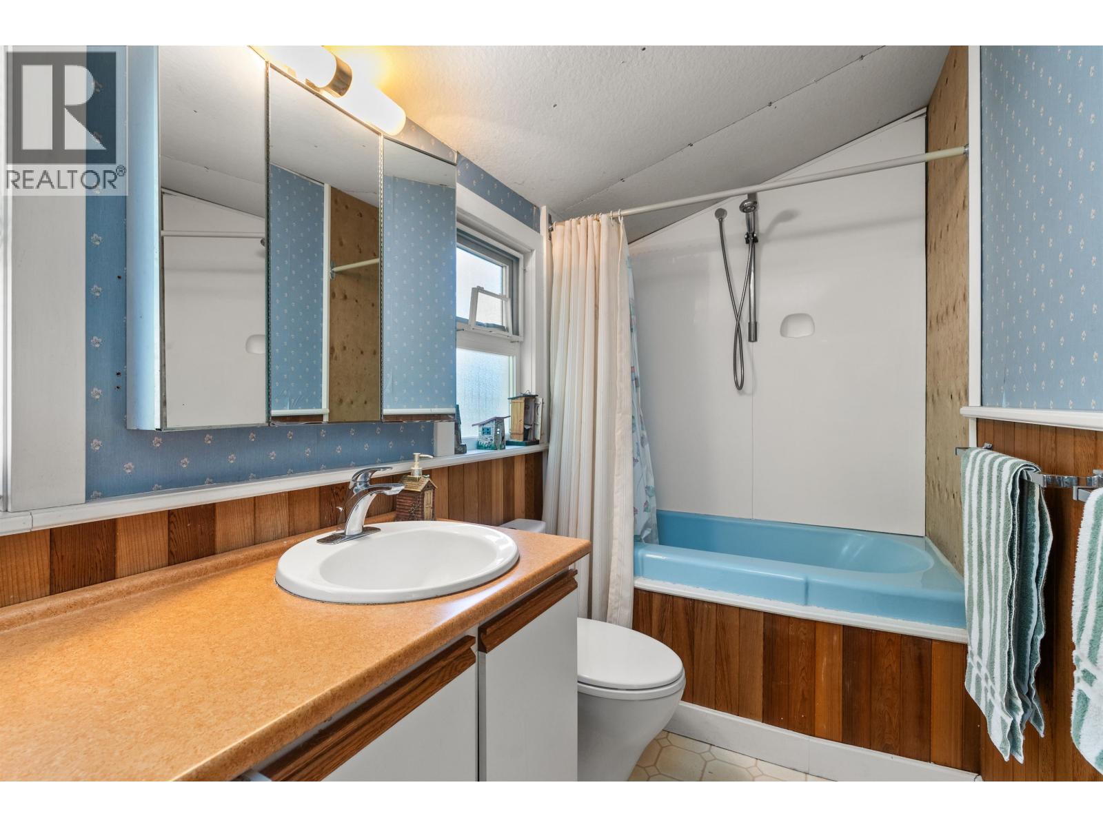 5400 SANS SOUCI ROAD, Halfmoon Bay
