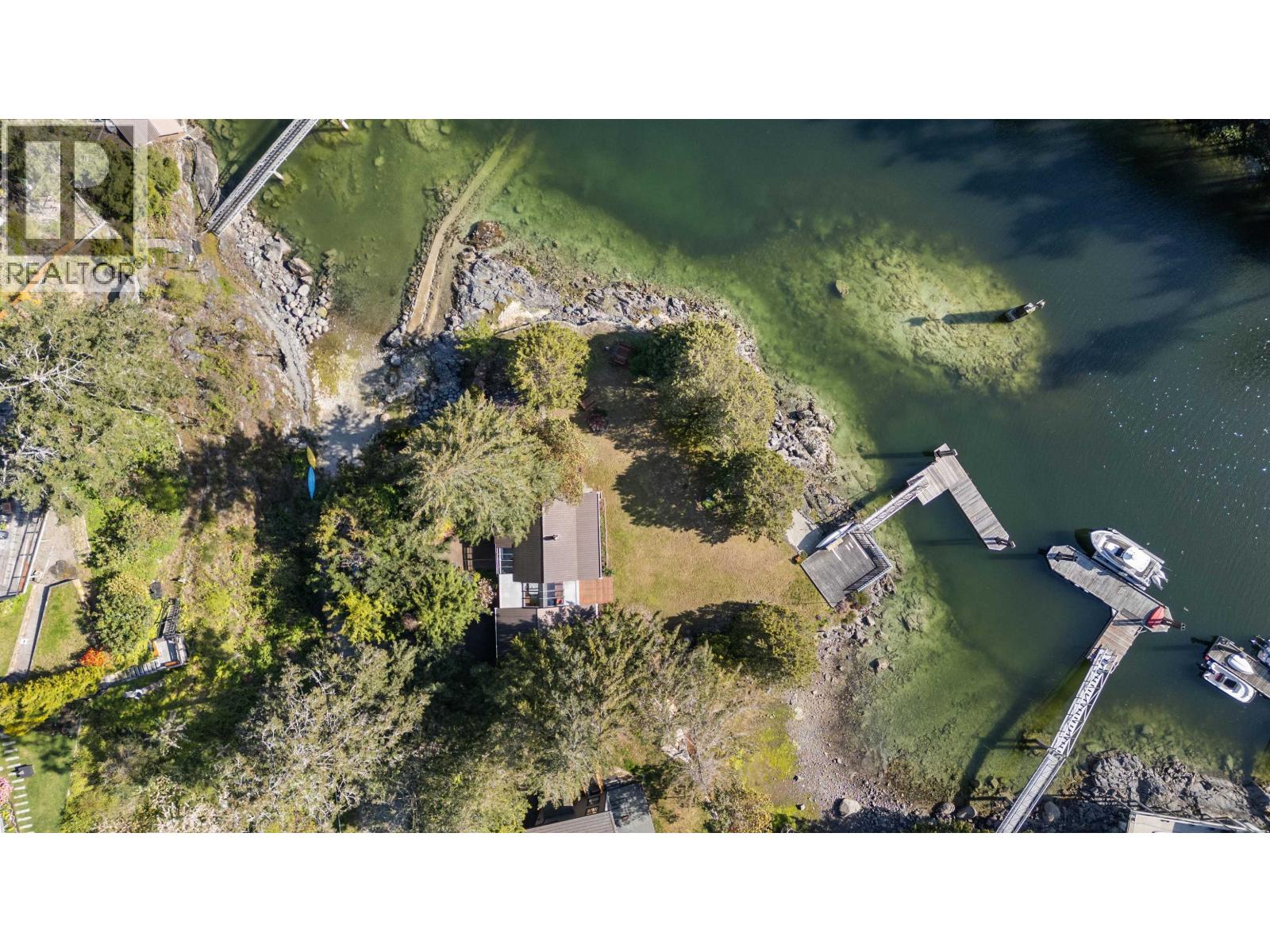 5400 SANS SOUCI ROAD, Halfmoon Bay