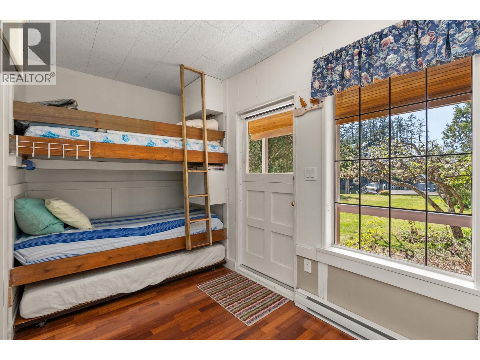 5400 SANS SOUCI ROAD, Halfmoon Bay