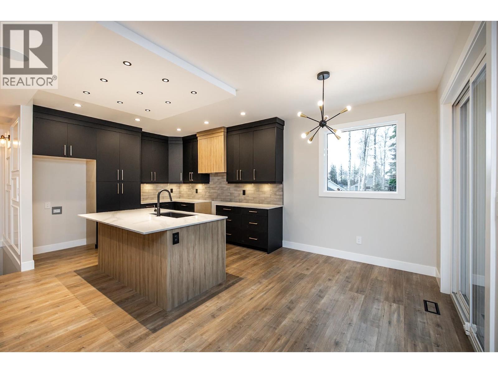 Photo 18 of 2671 Chancellor Boulevard, Prince George BC
