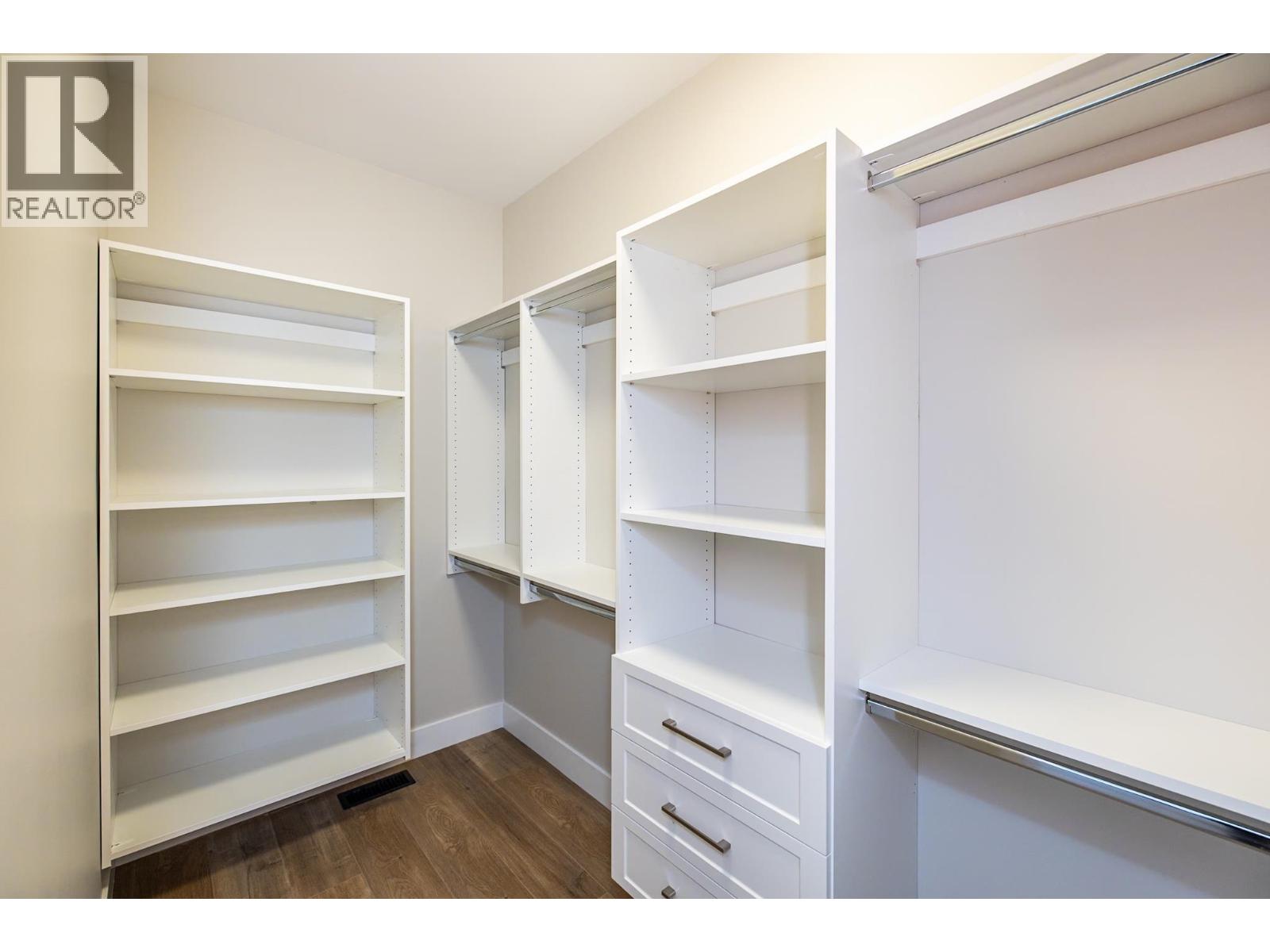 2671 CHANCELLOR BOULEVARD - 28