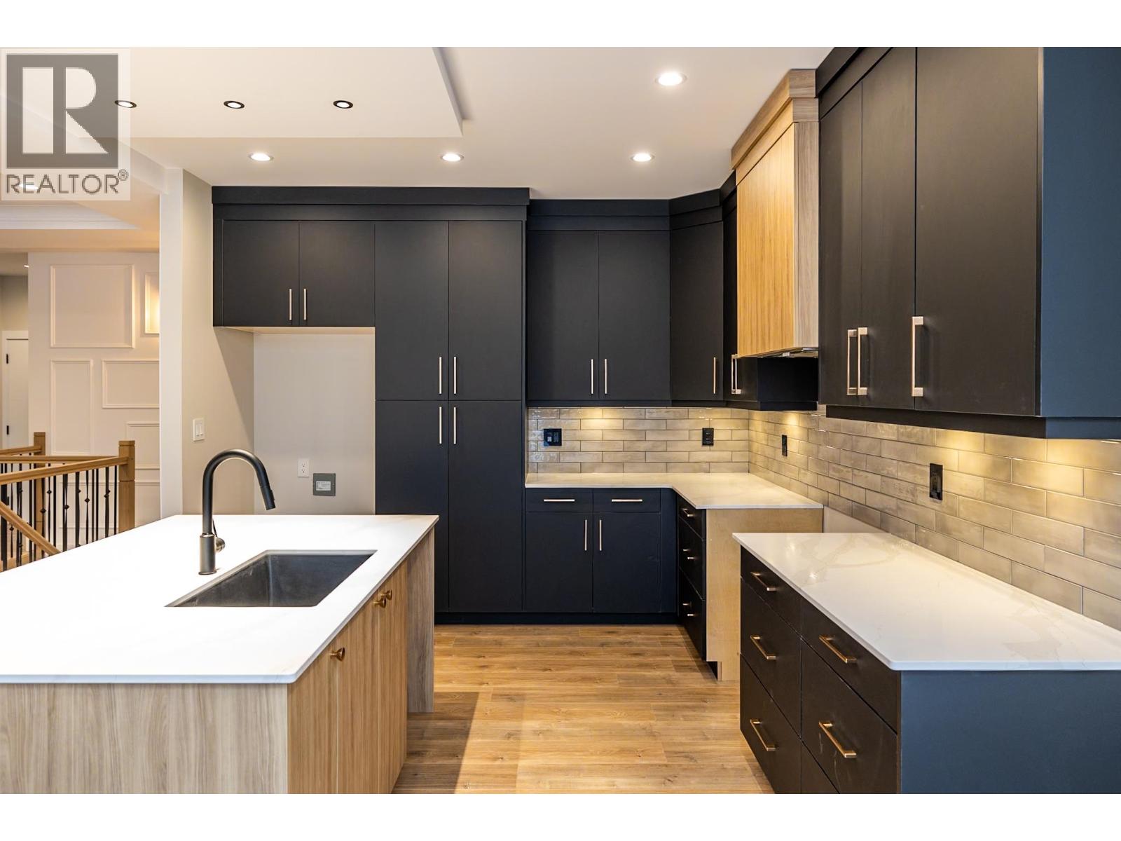 2671 CHANCELLOR BOULEVARD - 6