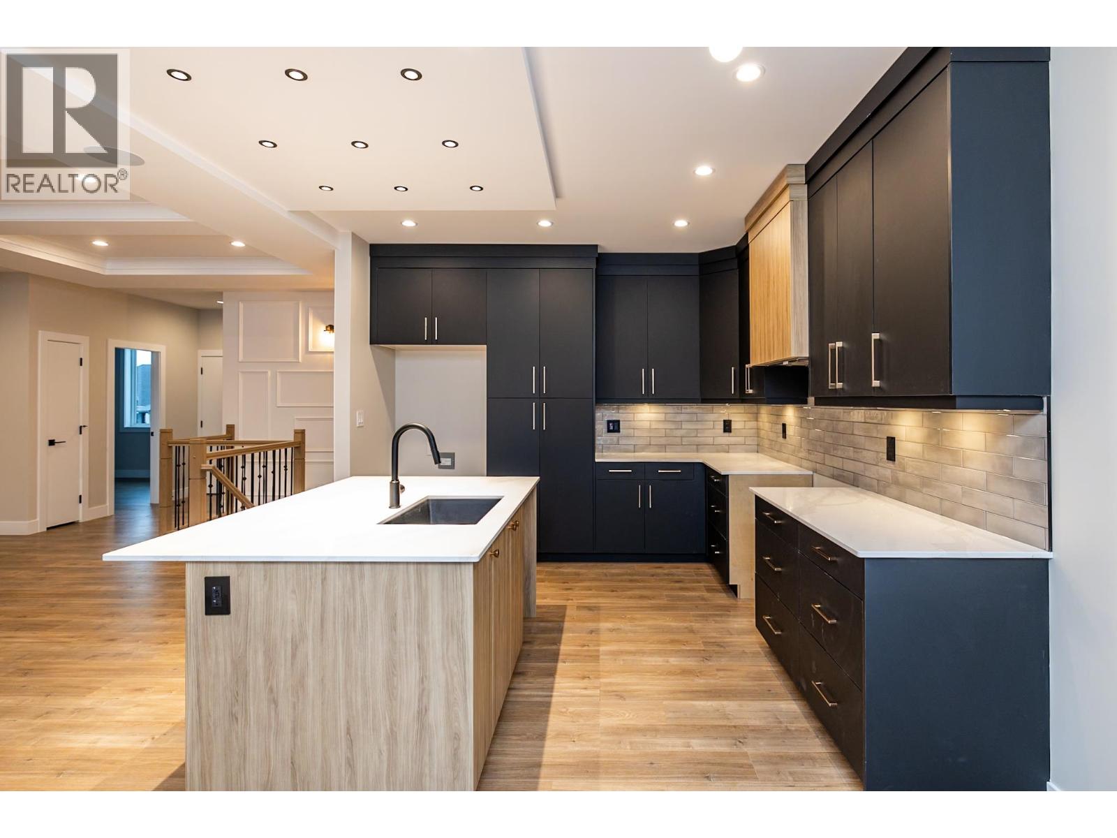 Photo 10 of 2671 Chancellor Boulevard, Prince George BC