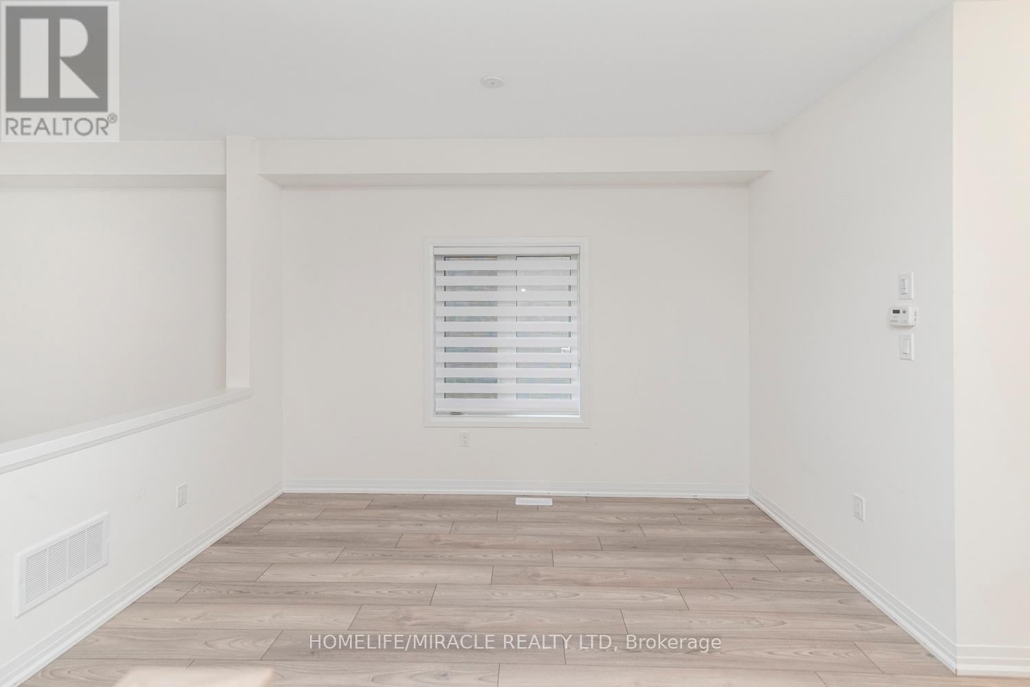 Photo 23 of 10 Ingalls Avenue, Brantford ON