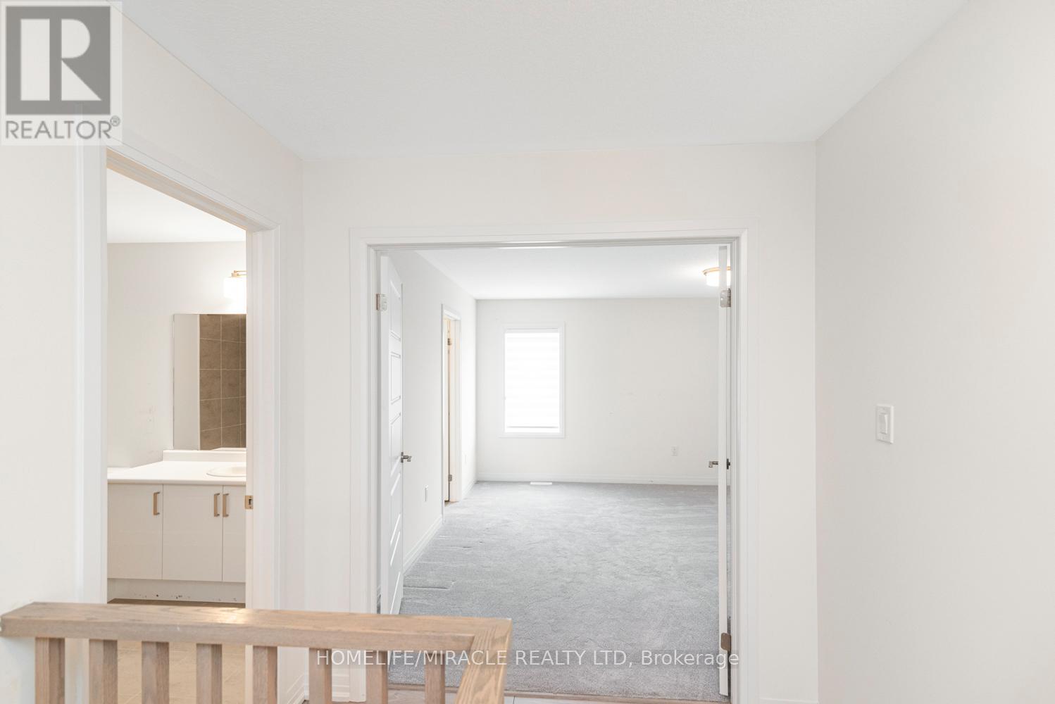 Photo 21 of 10 Ingalls Avenue, Brantford ON