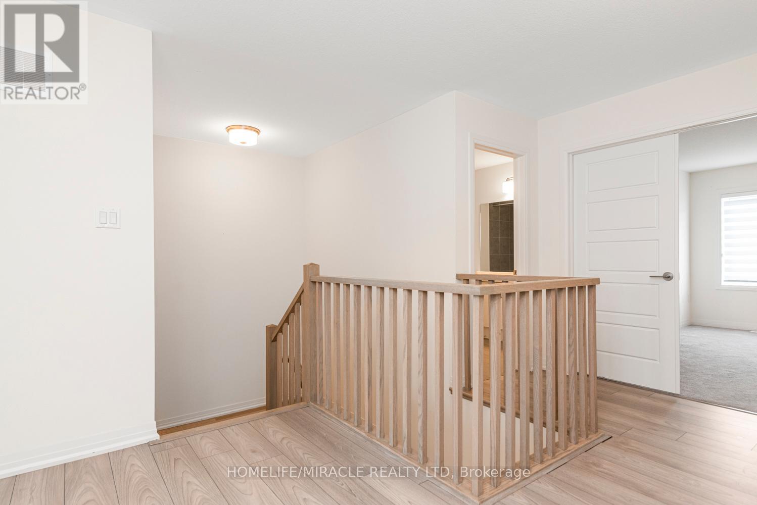 Photo 12 of 10 Ingalls Avenue, Brantford ON
