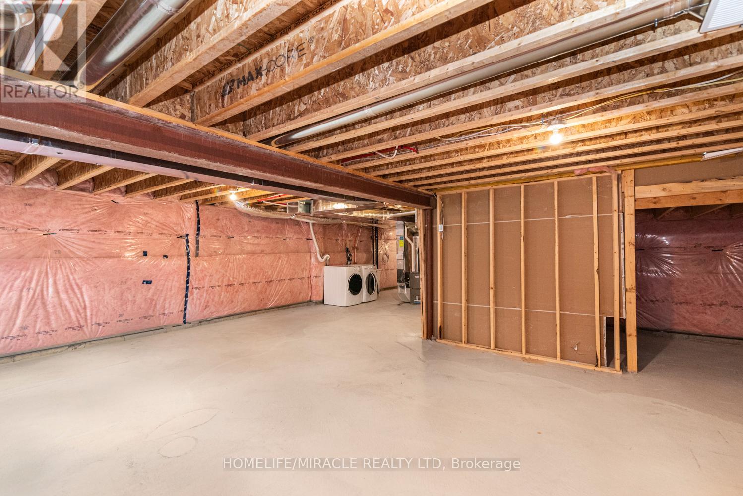 Photo 28 of 10 Ingalls Avenue, Brantford ON