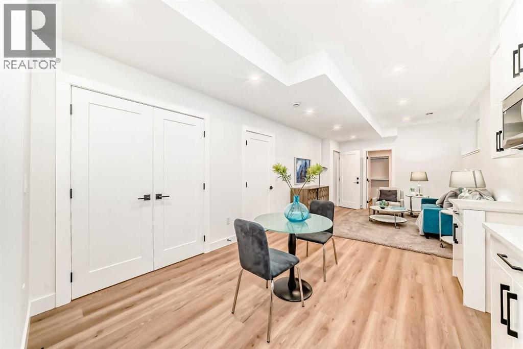Single Family House for Sale in B   Avenue SW North Glenmore Park Calgary 