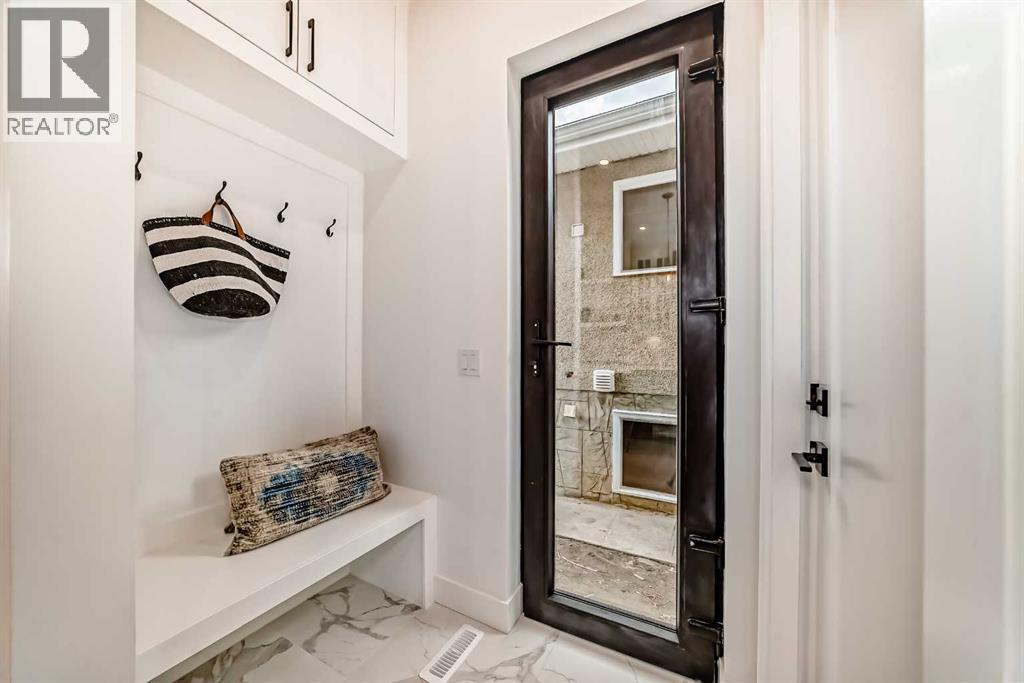 Single Family House for Sale in B   Avenue SW North Glenmore Park Calgary 